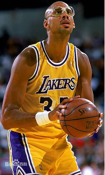 塞尔维亚主帅：西蒙尼是我的榜样，他是个伟大的领袖（塞尔维亚主帅致敬西蒙尼：我的榜样，一位伟大领袖）