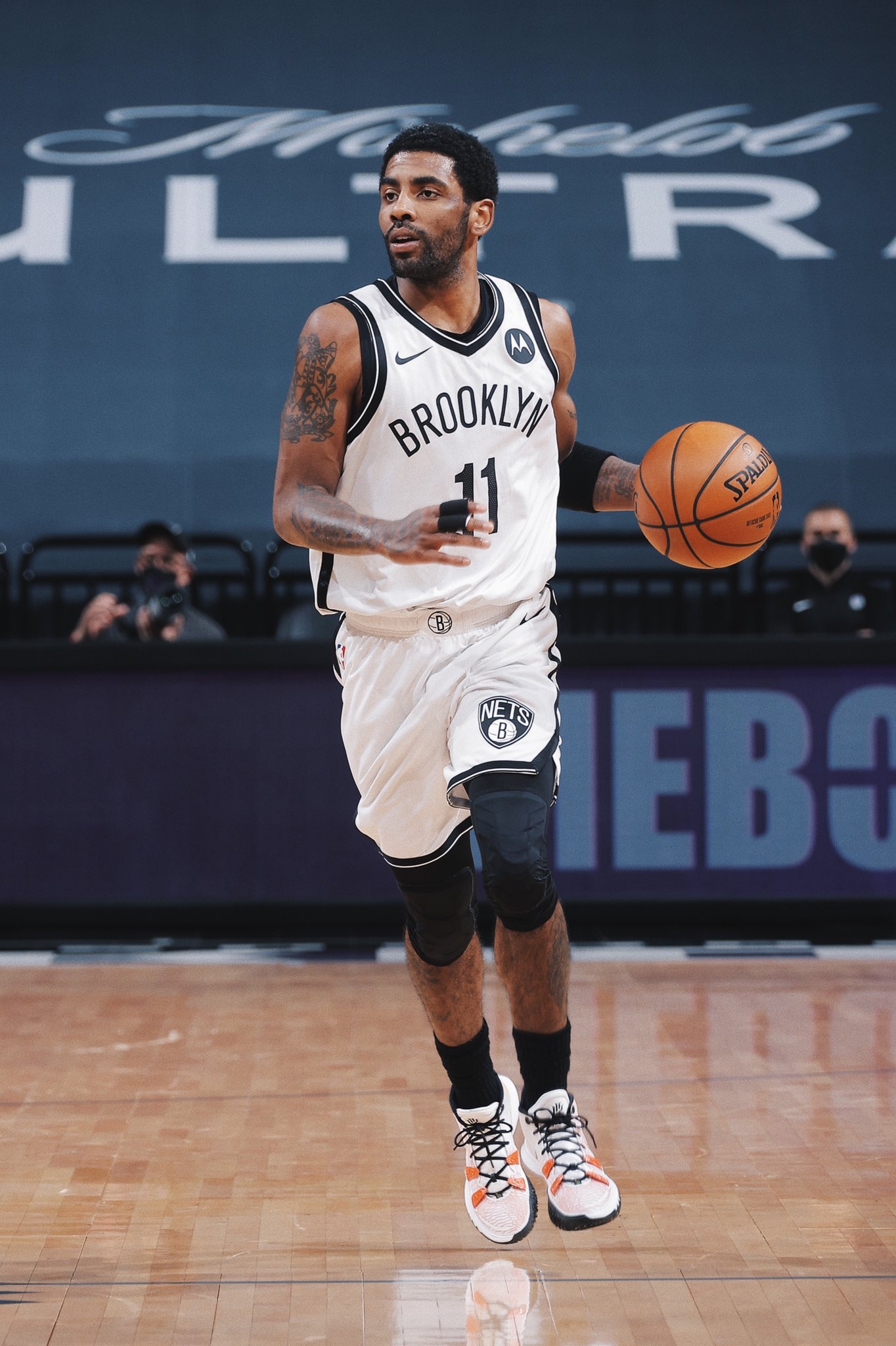 经纪人：蒂亚戈-席尔瓦不会离开弗鲁米嫩塞（经纪人称：蒂亚戈-席尔瓦将留在弗鲁米嫩塞）