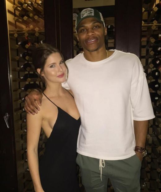 佩林：斯帕莱蒂正努力在技术层面带来新的概念，他非常细致（佩林：斯帕莱蒂致力于在技战术层面引入新理念，且极为细致）